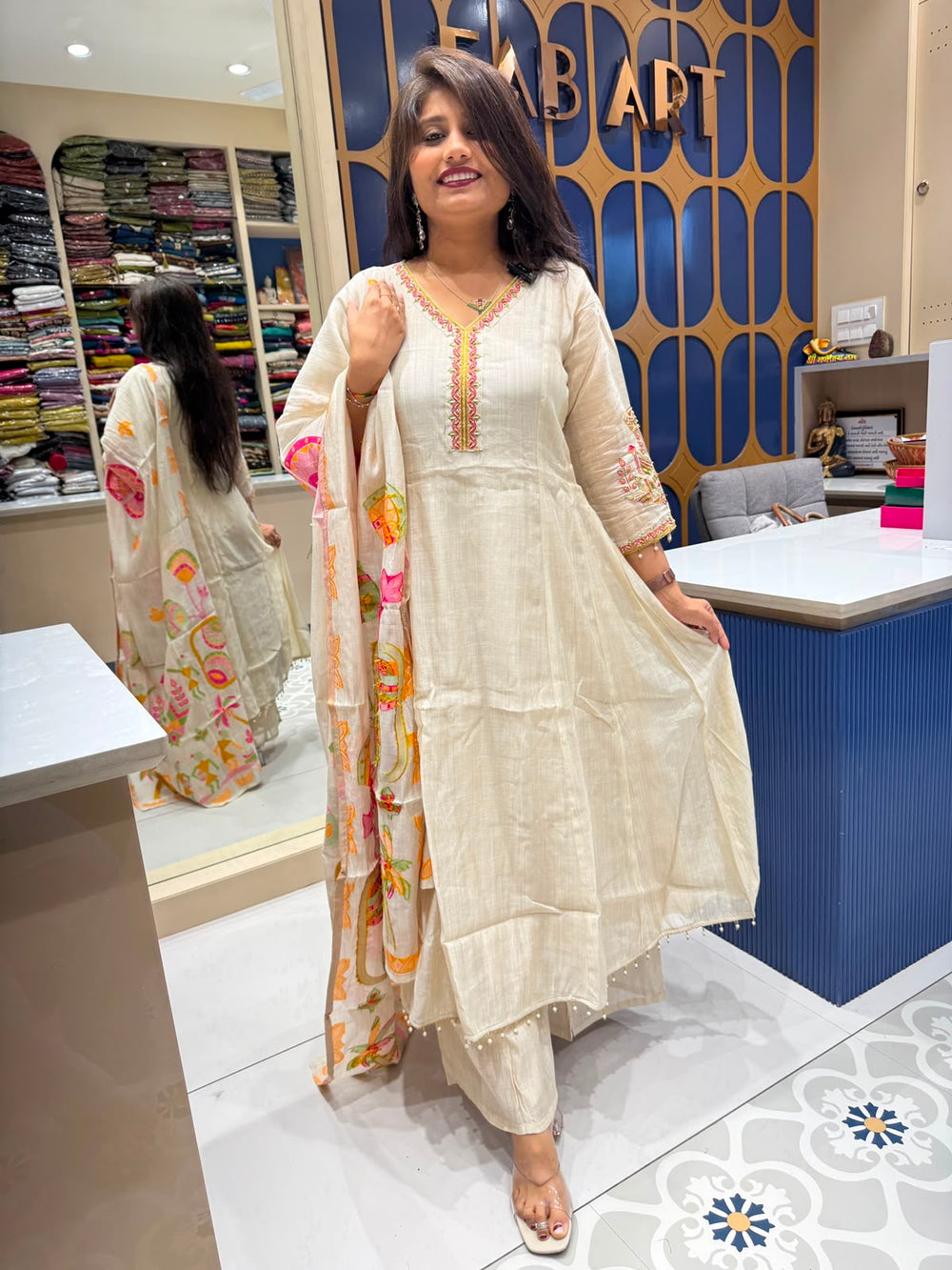 Jamdani White Anarkali: 268