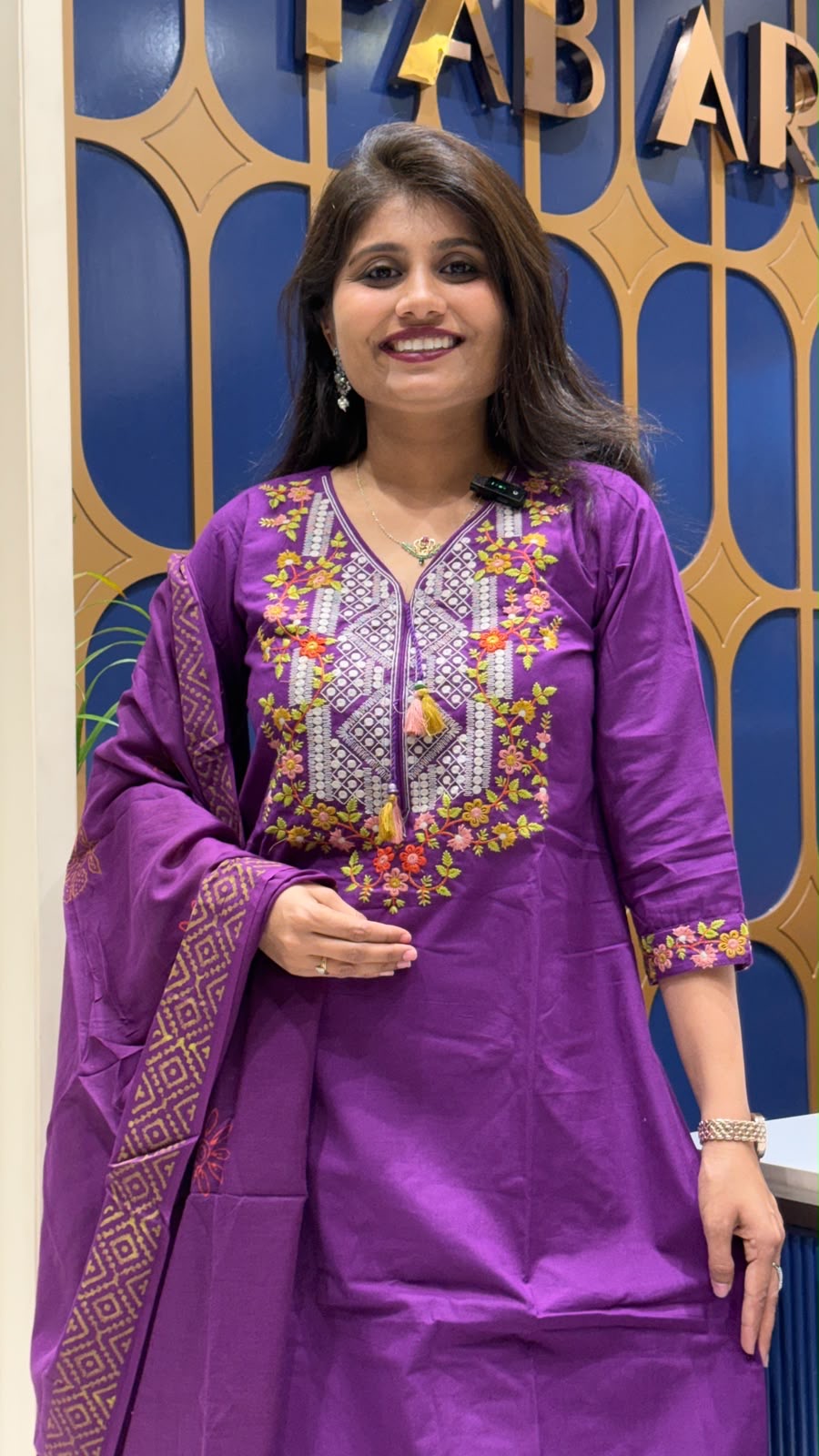 Gamthi Traditional Dupatta Set: 363