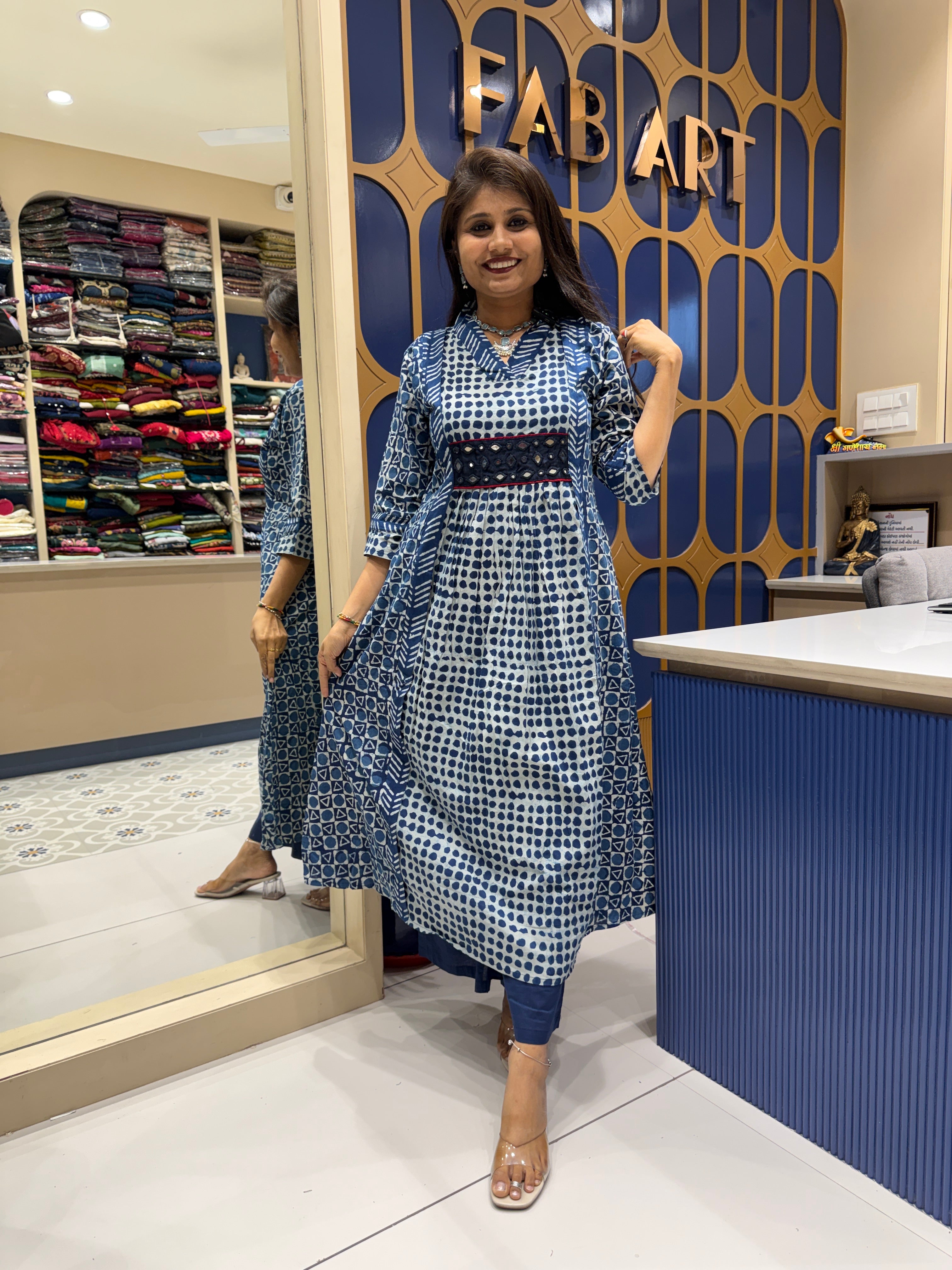 Indigo Set: 158