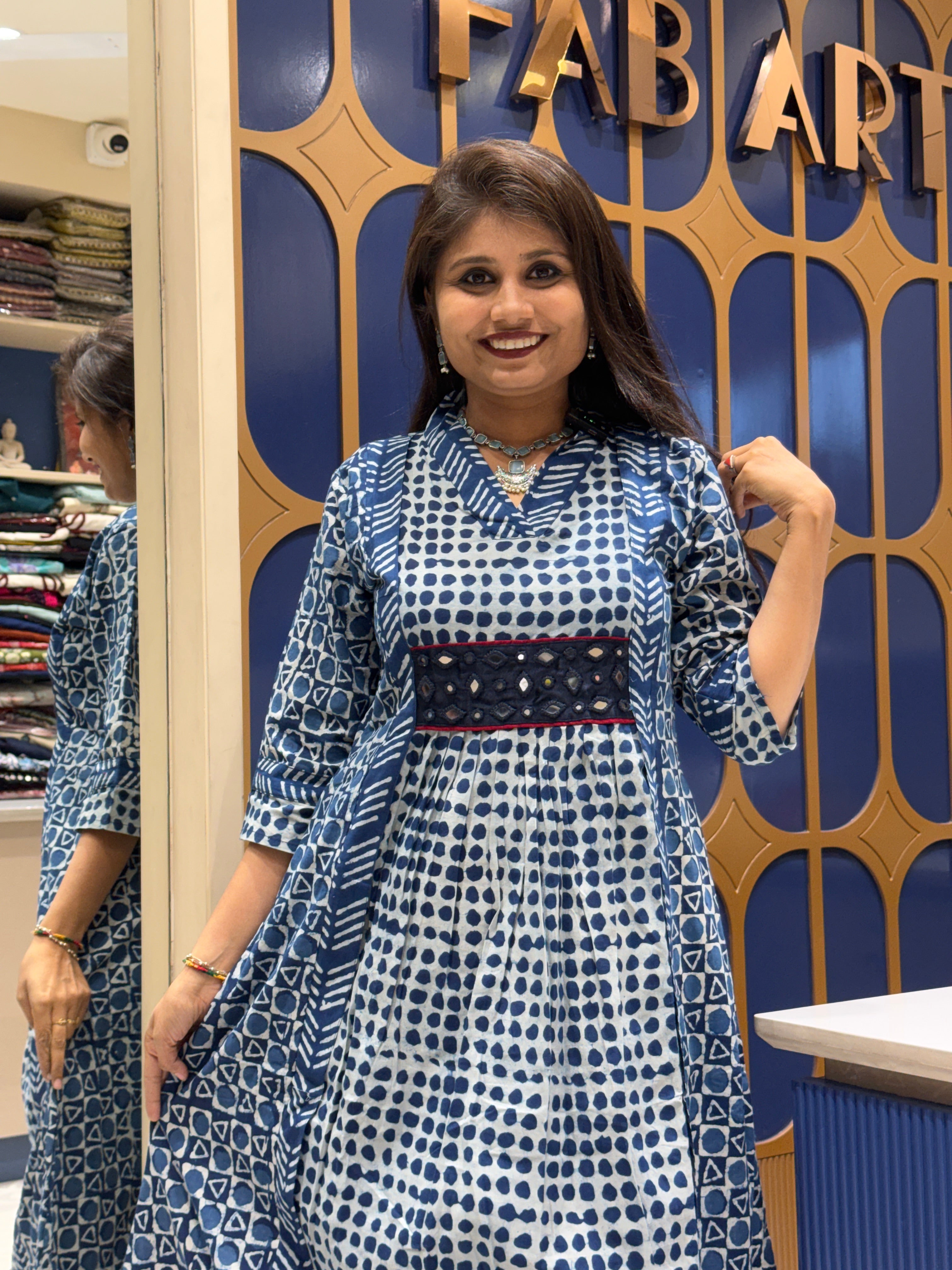 Indigo Set: 158
