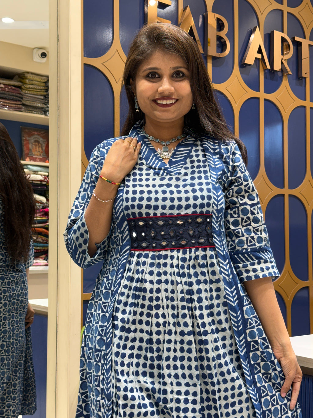 Indigo Set: 158