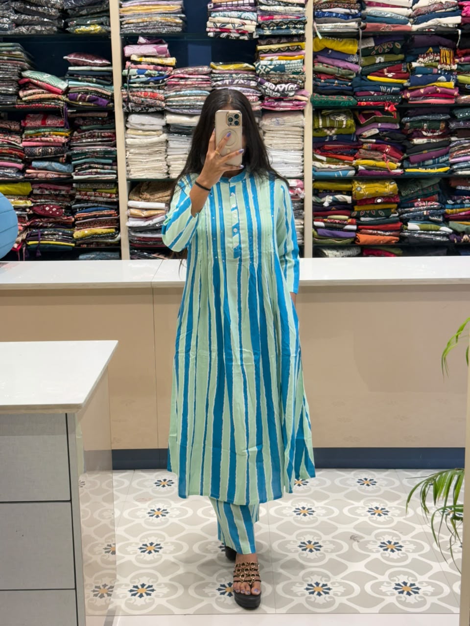 Stripes Pair: 179