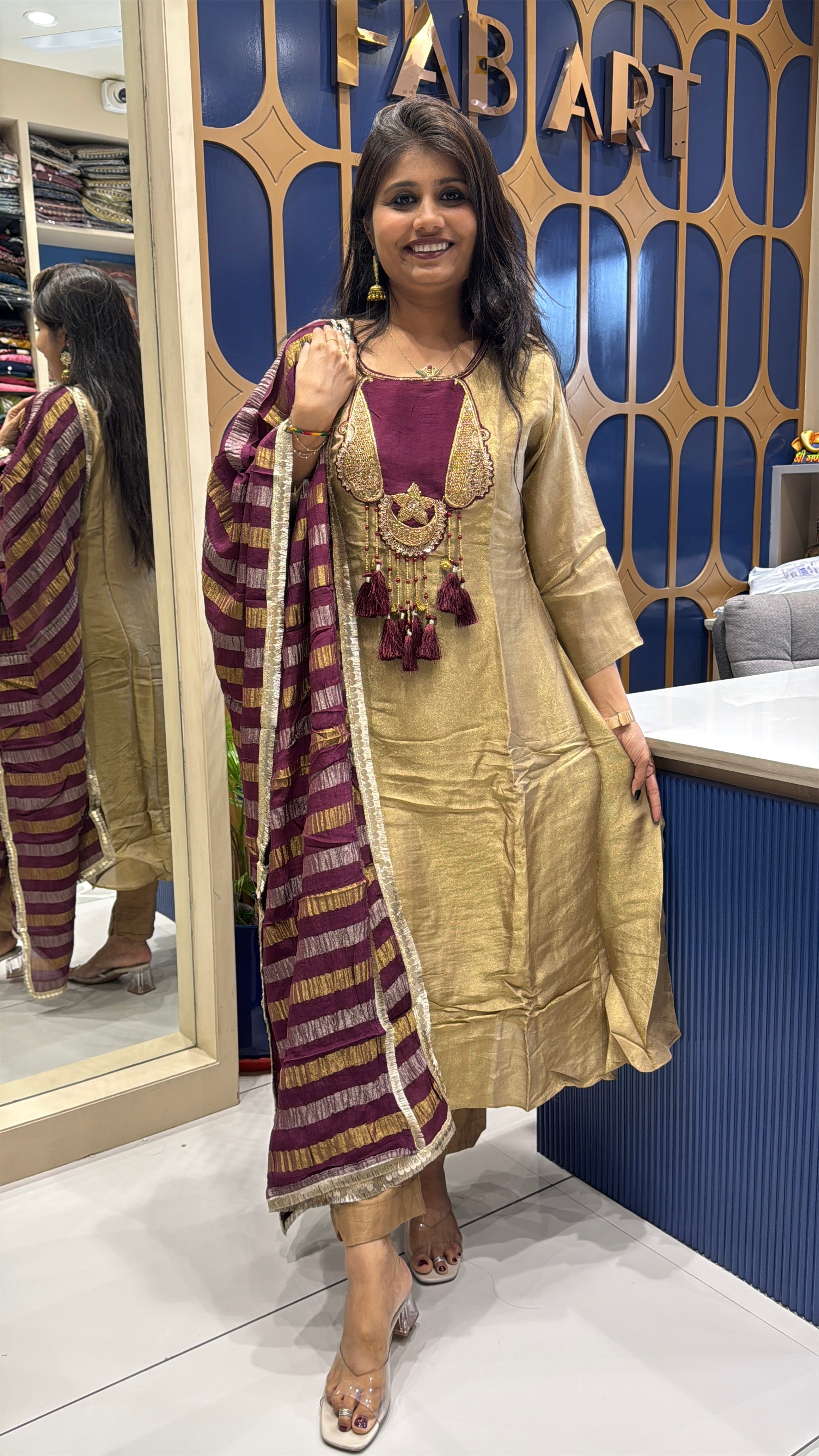 Most Viral Dupatta Dress: 167