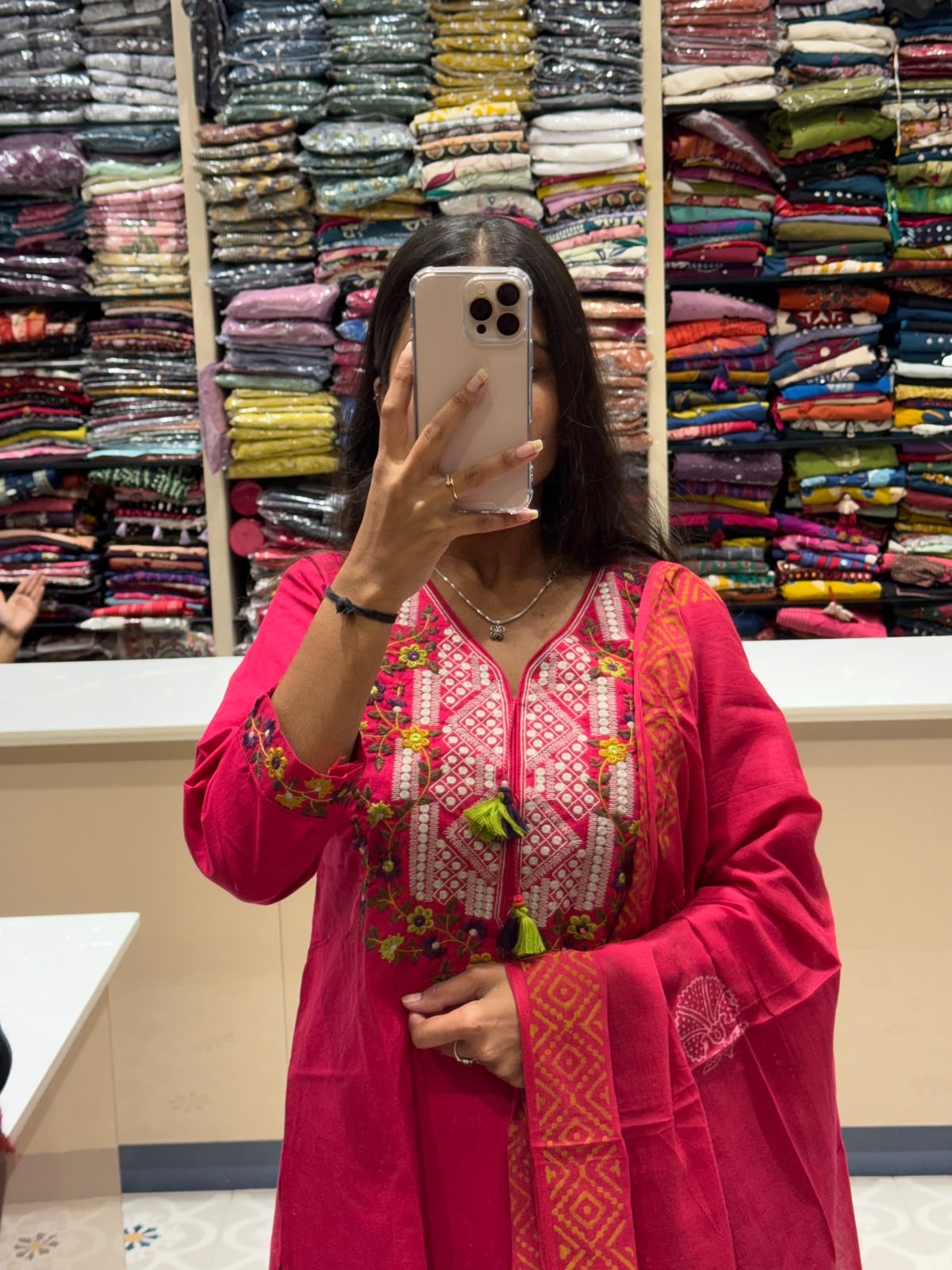 Gamthi Traditional Dupatta Set: 363