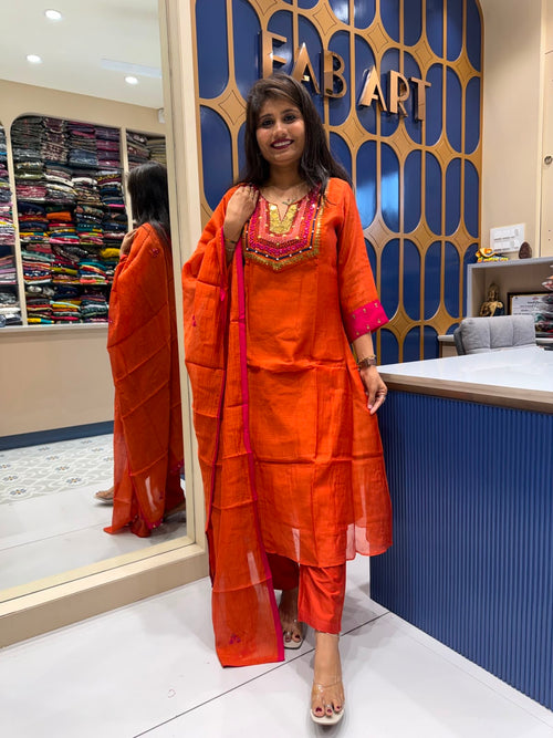 Orange Banaras Mul Chanderi: 227
