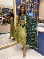 Most Viral Dupatta Dress: 167