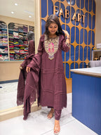 Radhika Pure Banarasi Mul Chanderi: 180