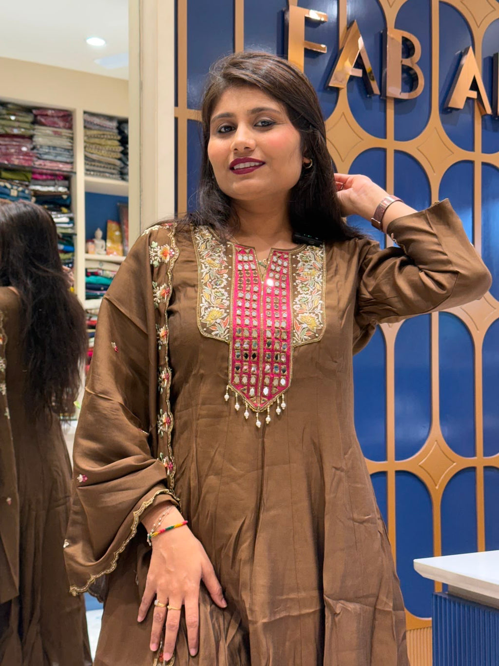 Mirror Anarkali: 250
