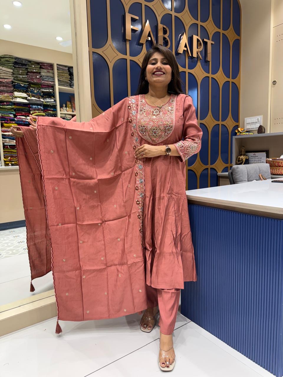 Radhika Suit: 254