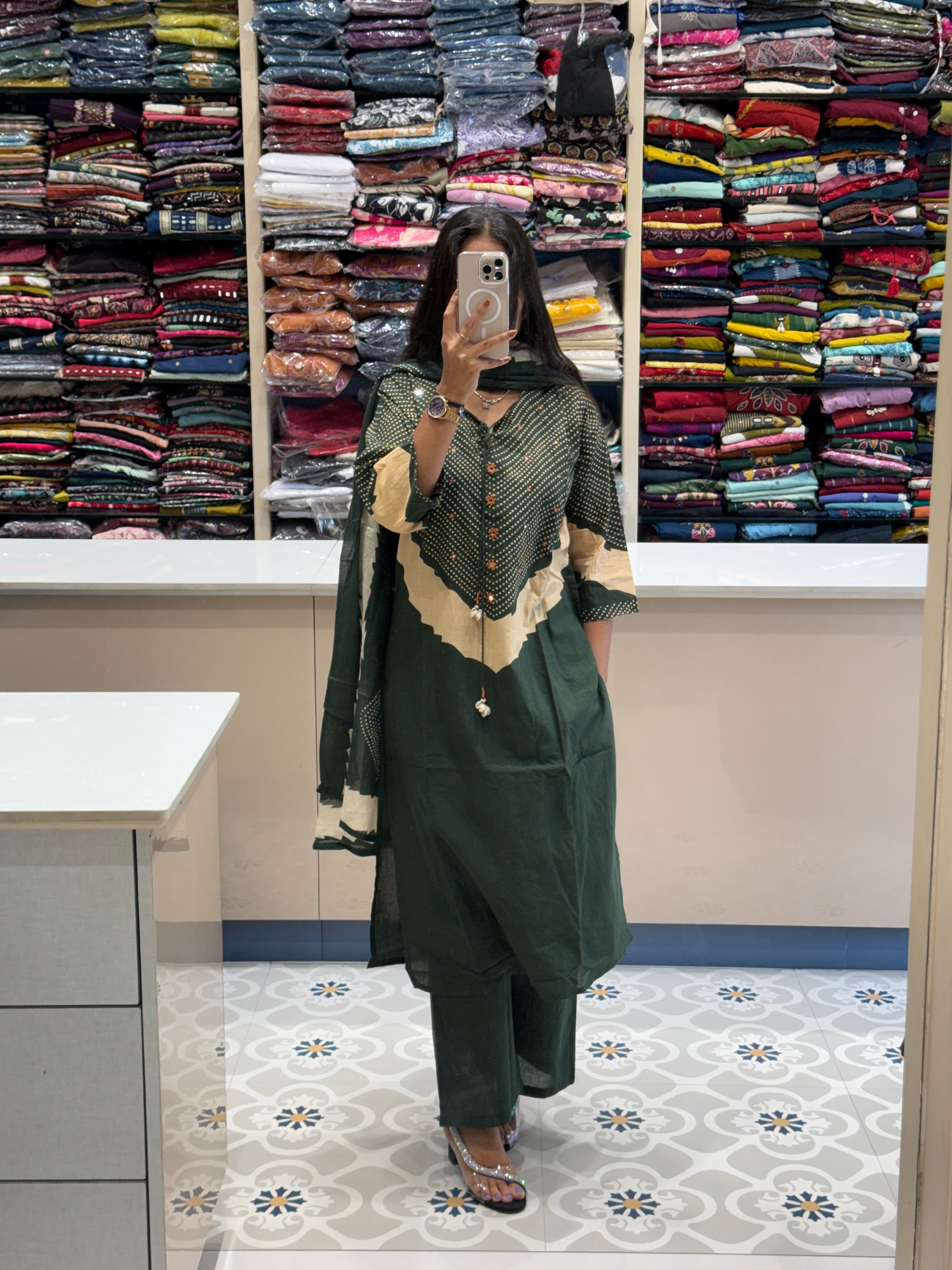 Badhani Dress: 145