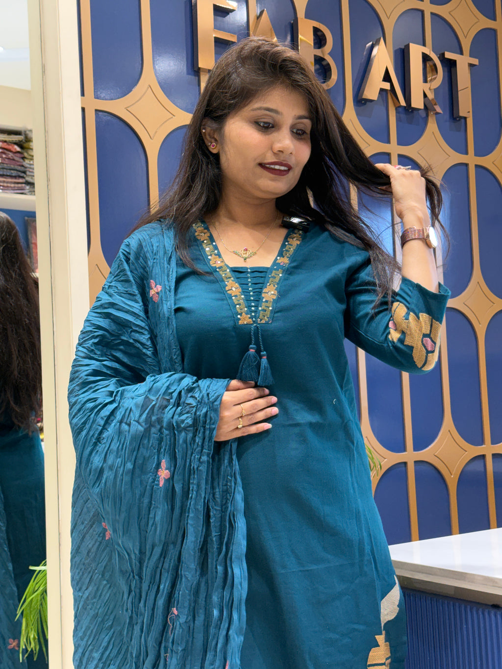 Shrushti Duppata Dress: 174