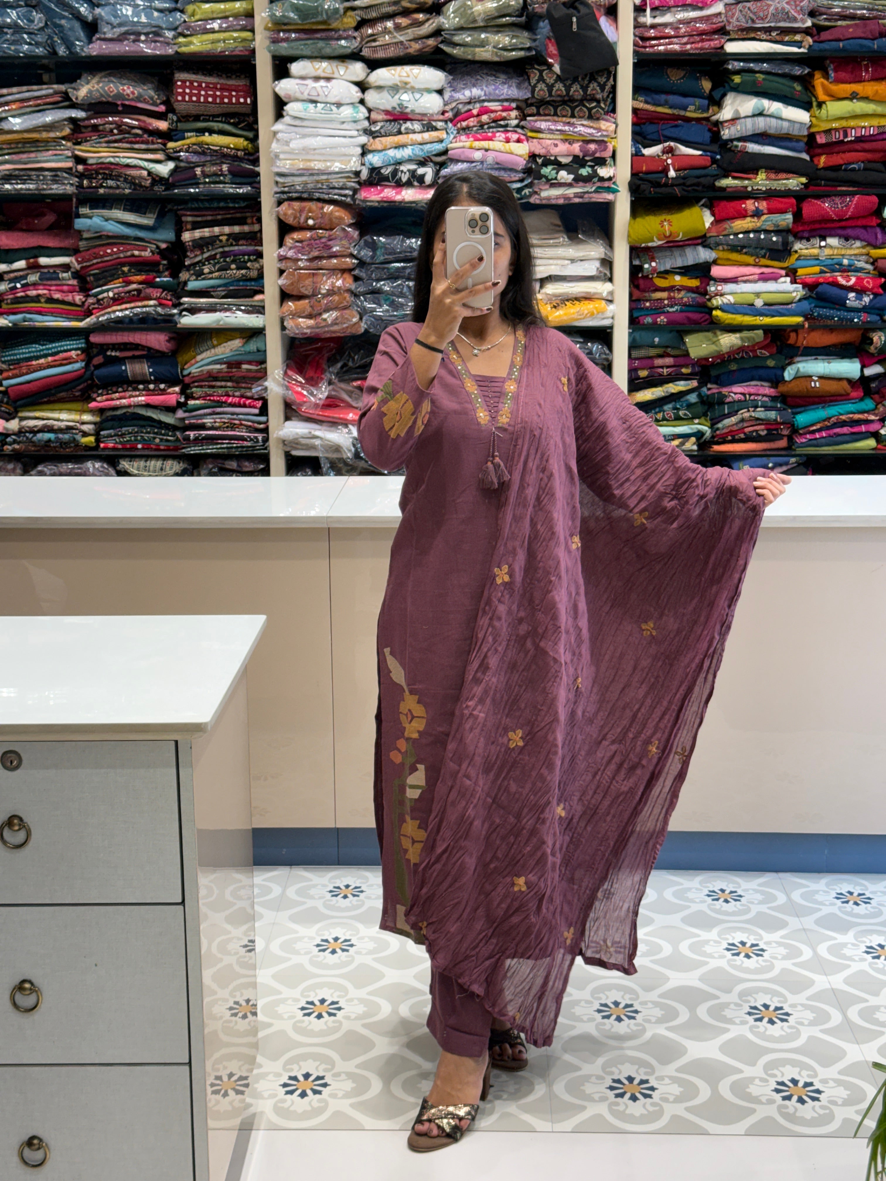 Shrushti Duppata Dress: 174