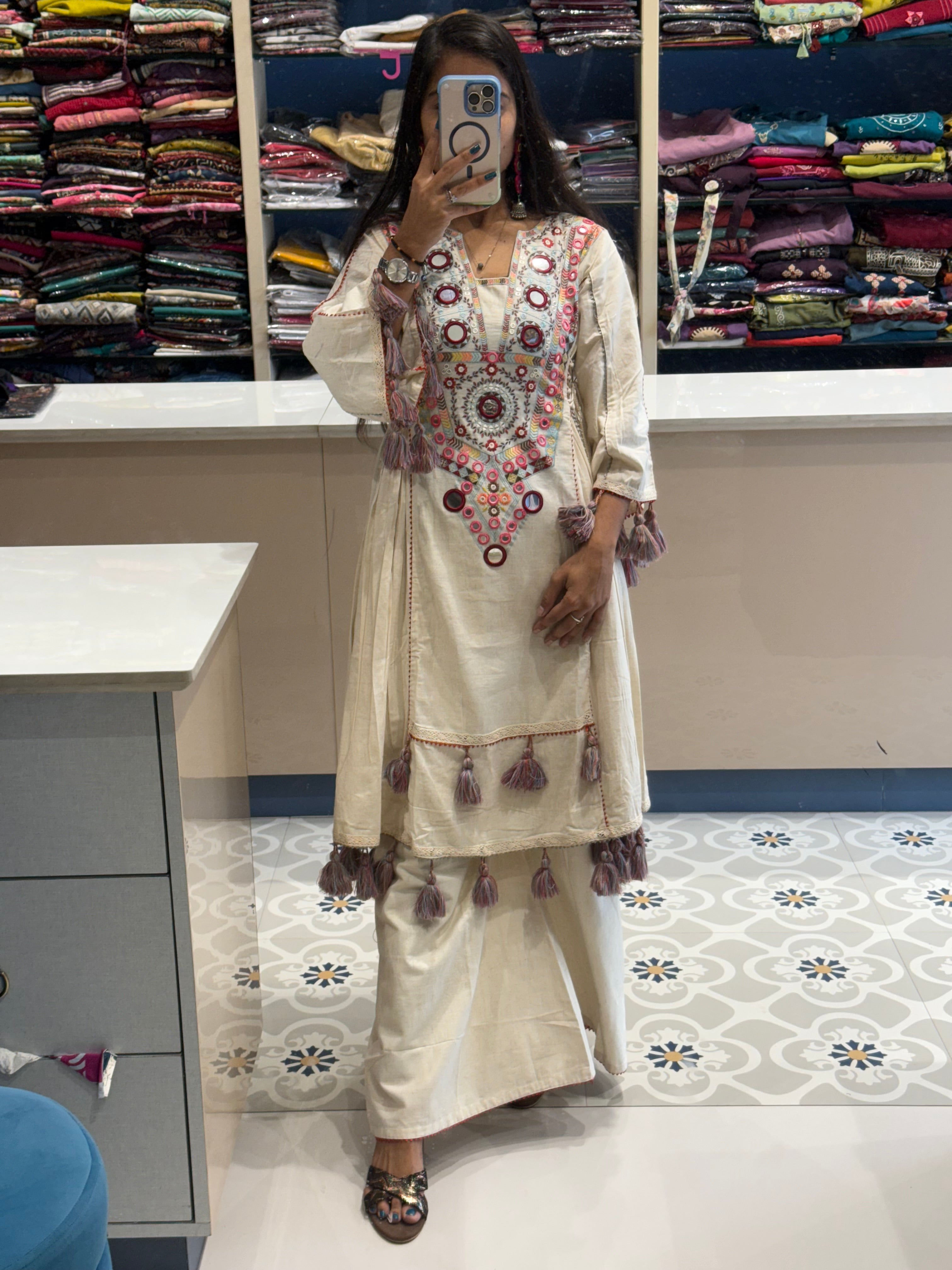 Off White Traditional Suit with Mirror Details: 0012