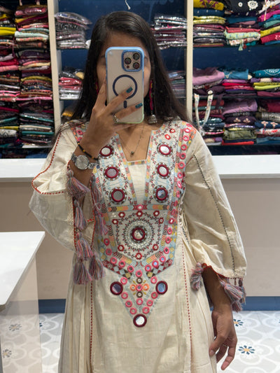 Off White Traditional Suit with Mirror Details: 0012