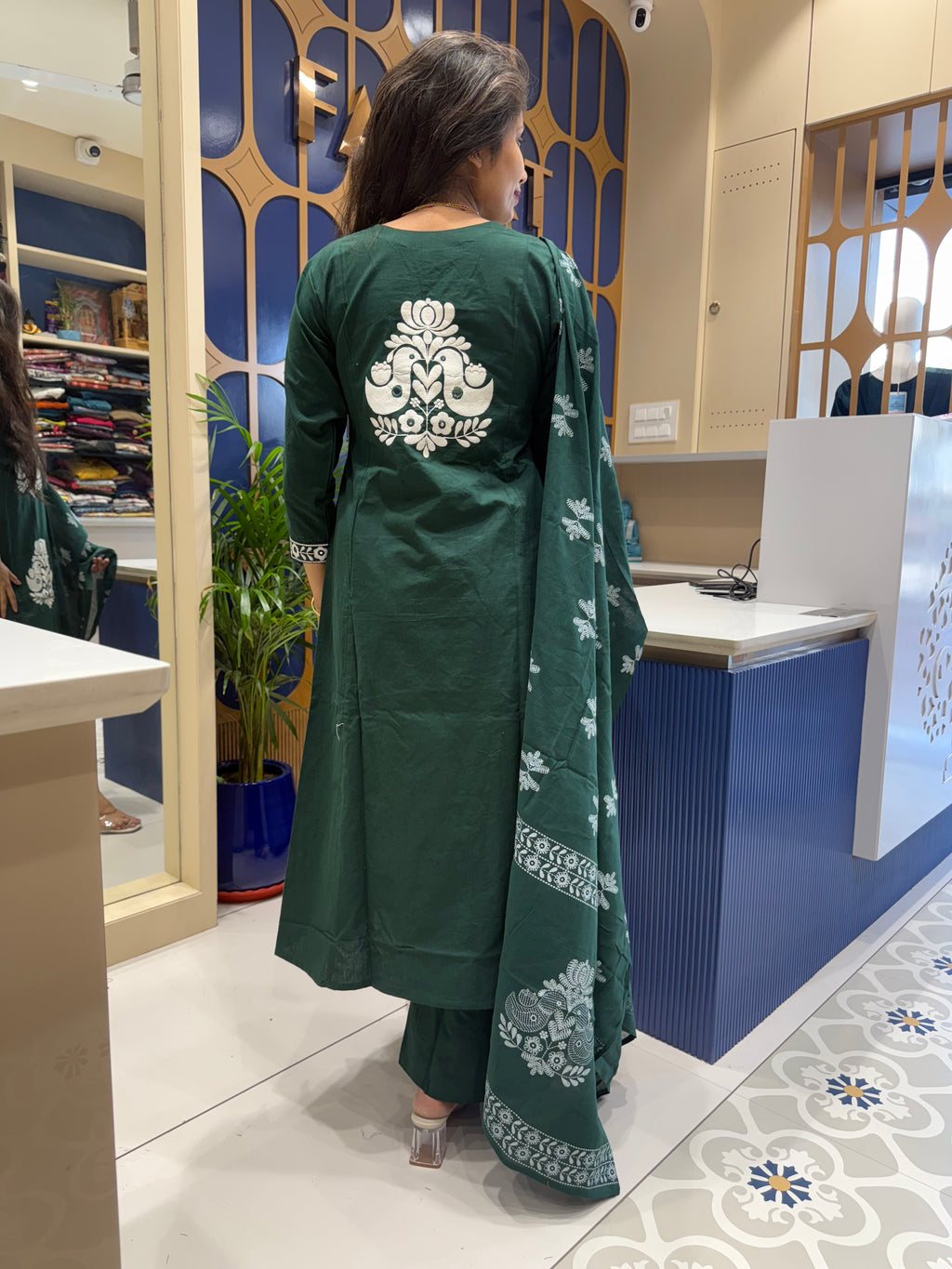 A Line Bird Dress: 0013