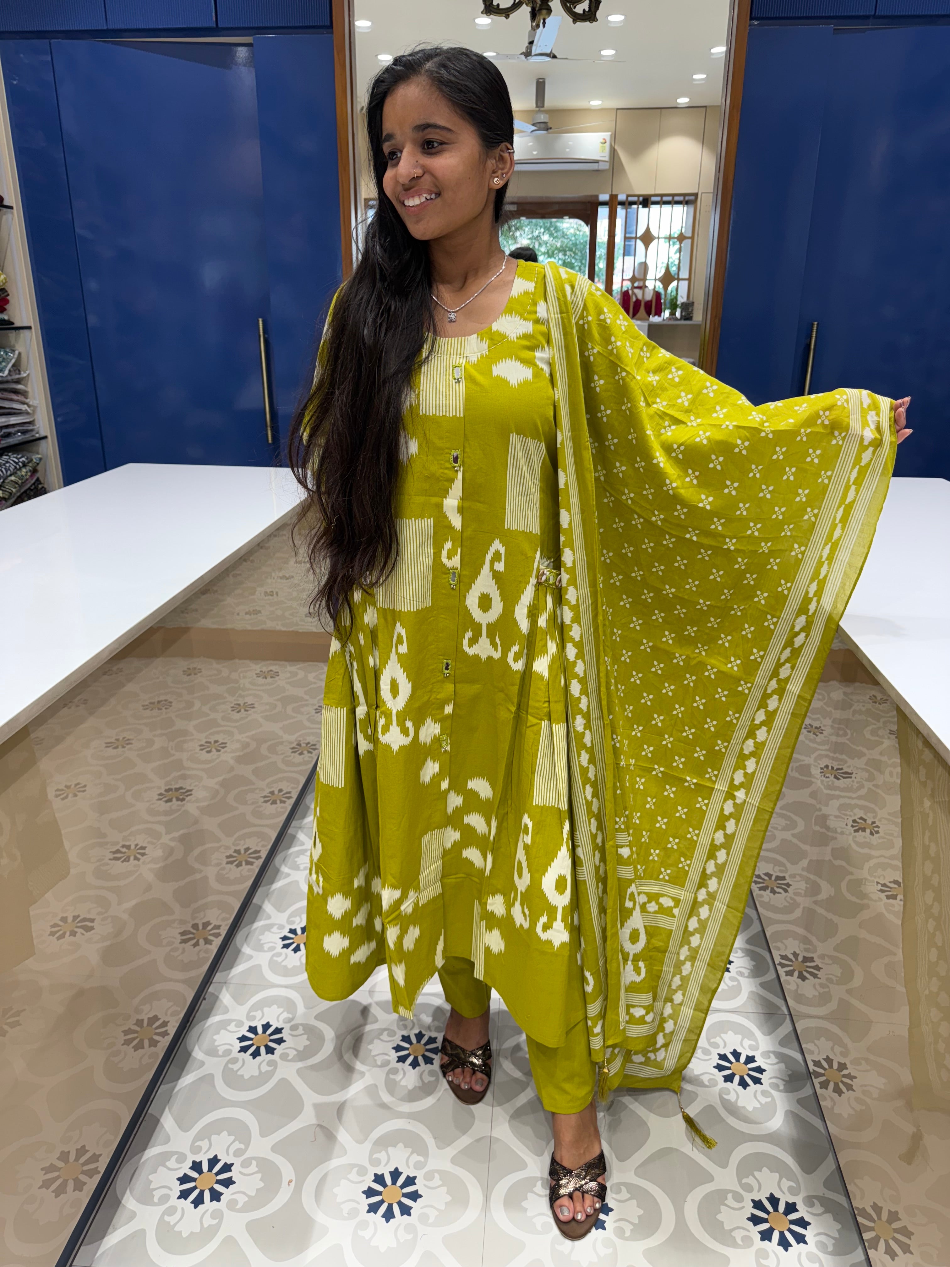 Ikkat Print Pure Cotton Dress: 0002