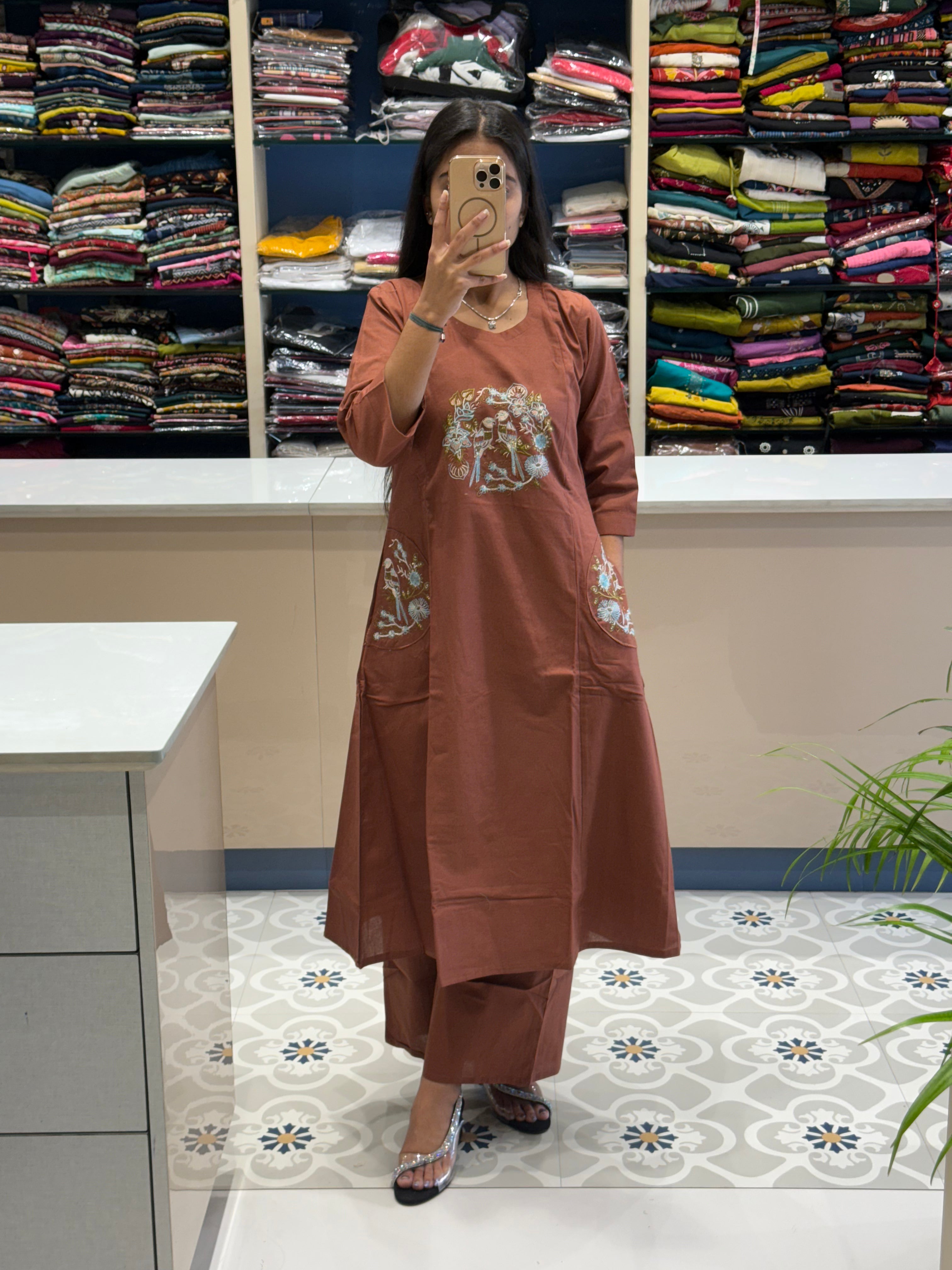 Designer Two Piece: 0025