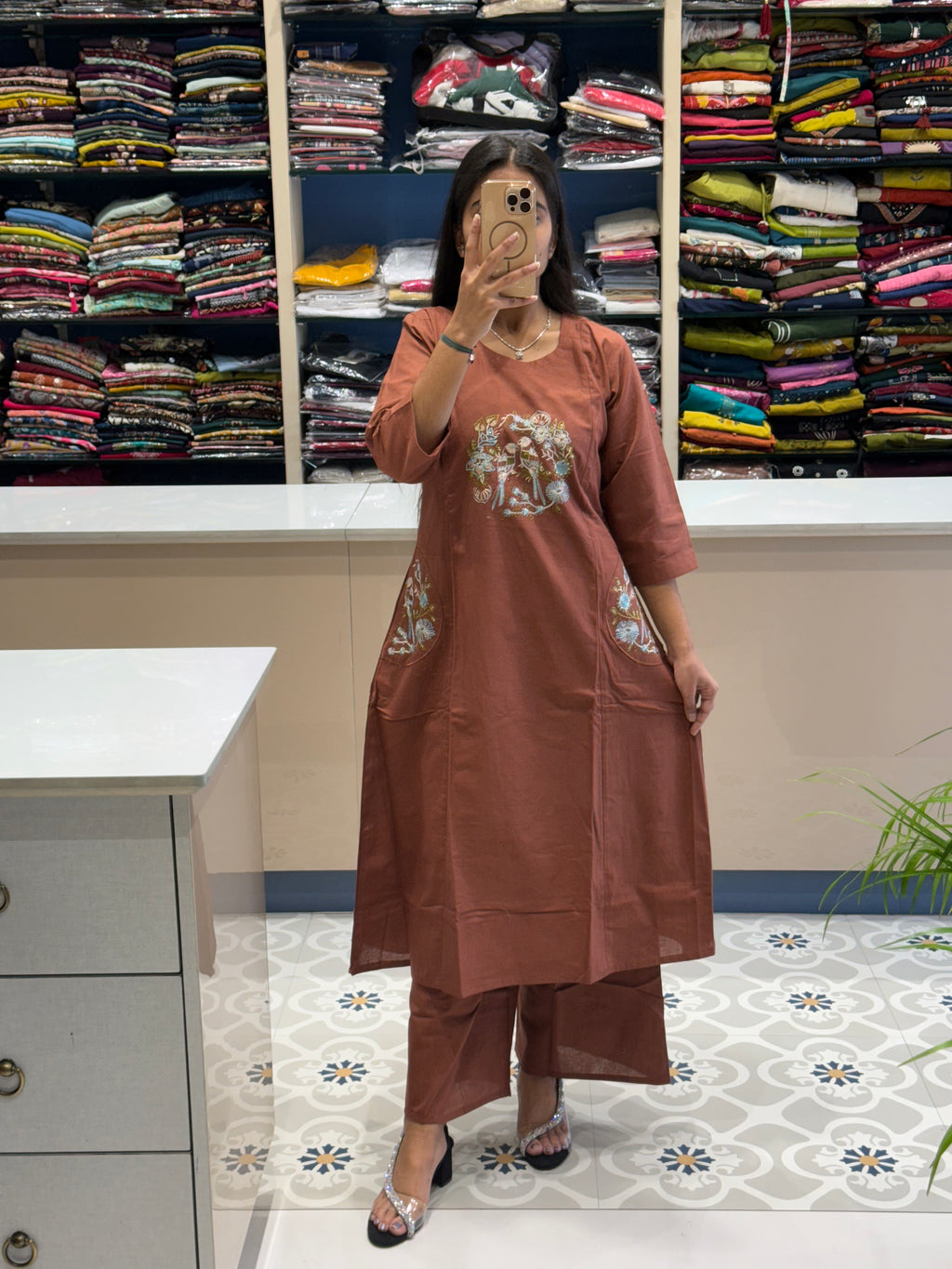 Designer Two Piece: 0025