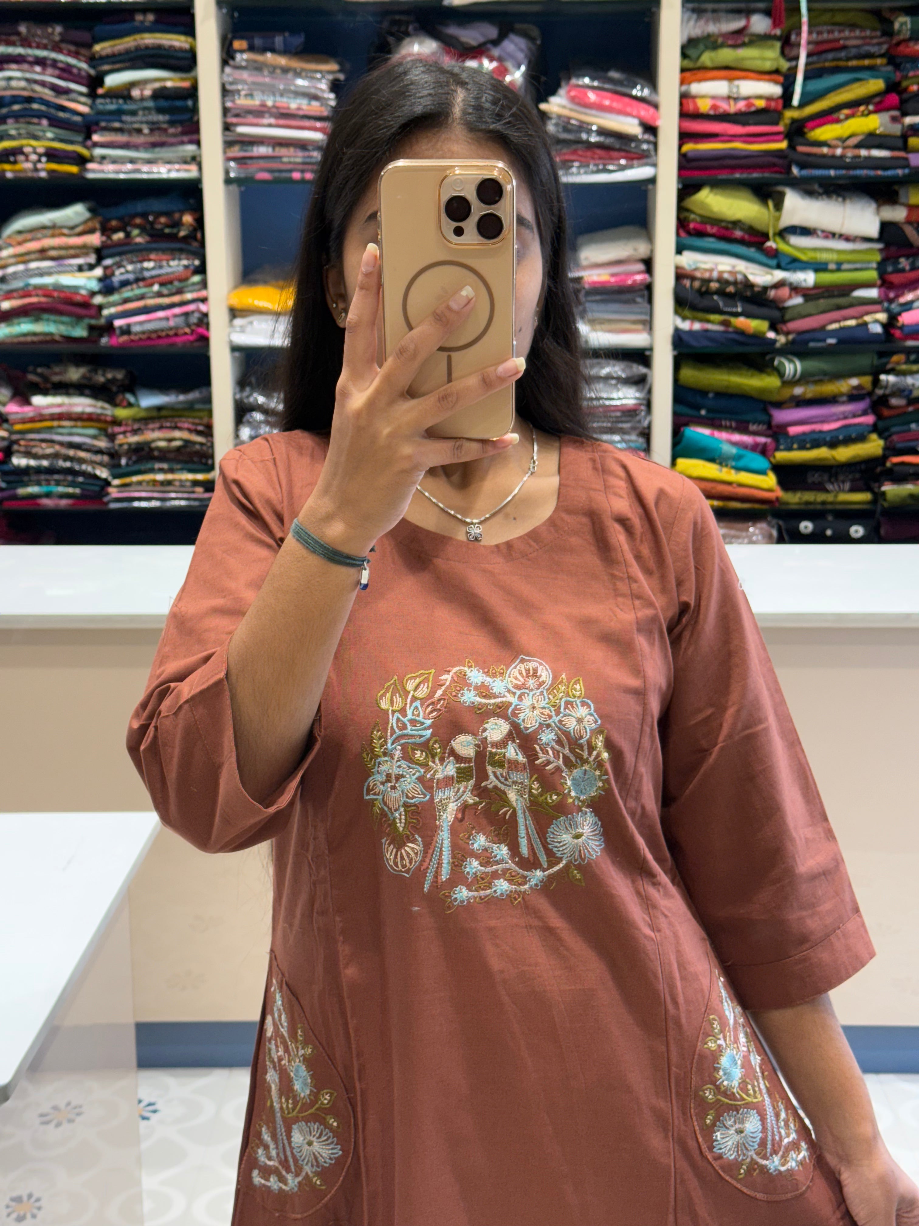 Designer Two Piece: 0025