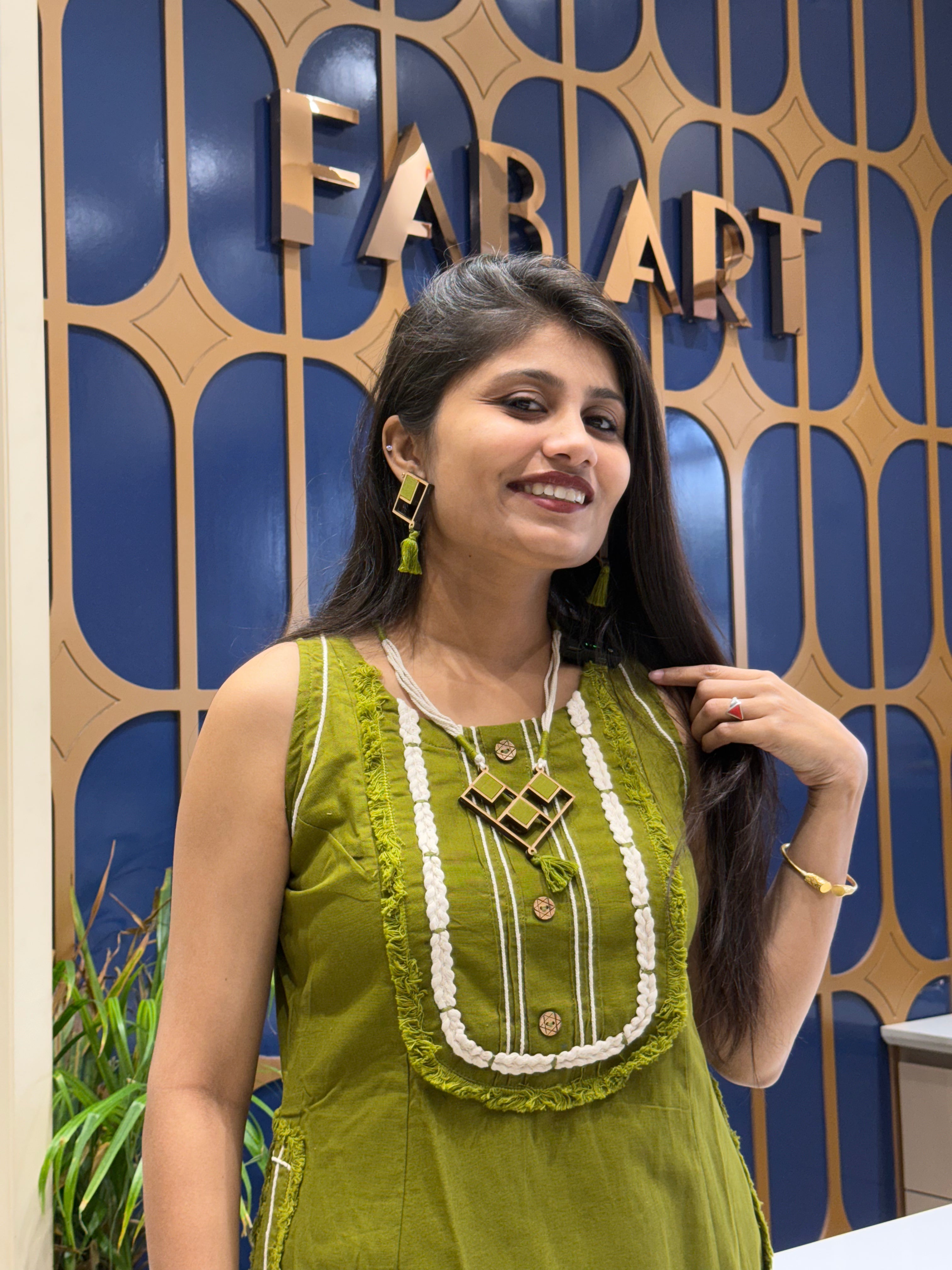 Designer Pant Pair with Necklace: 0031