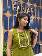 Designer Pant Pair with Necklace: 0031