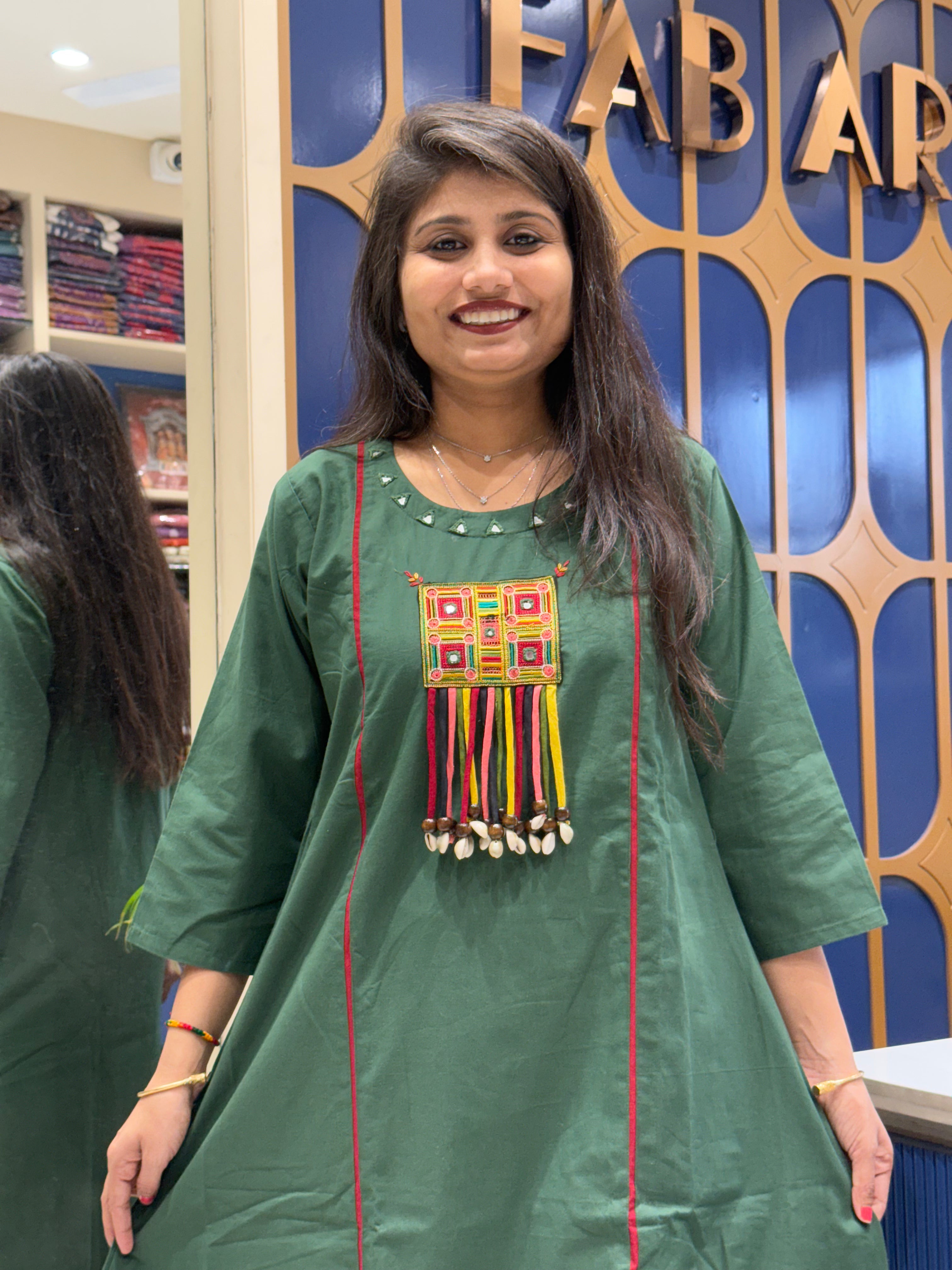 Kachi Work Two Piece: 0043