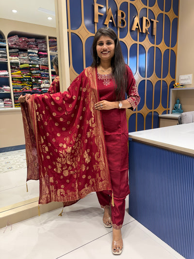 Three-Piece Dress: 0057