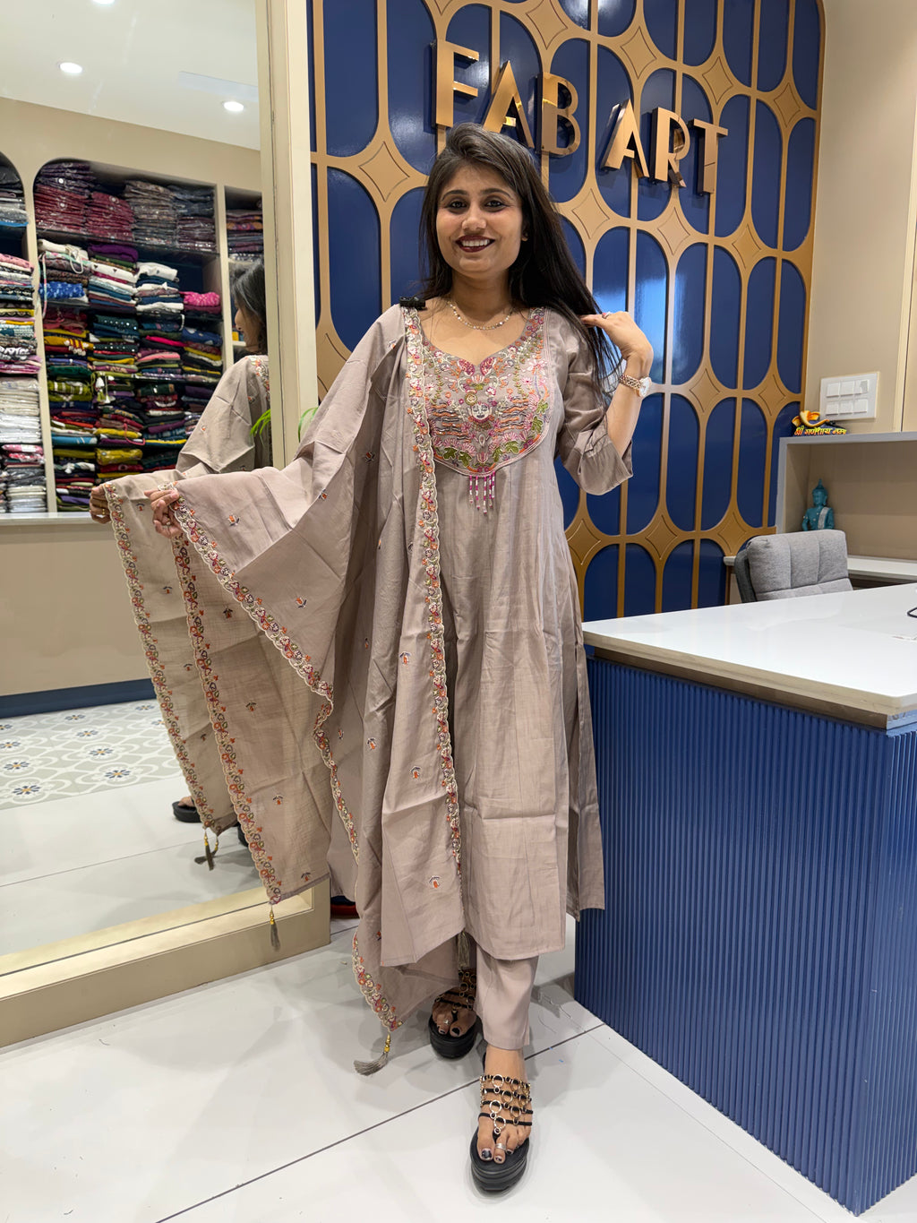 Shrinathji Heavy Dress: 0065