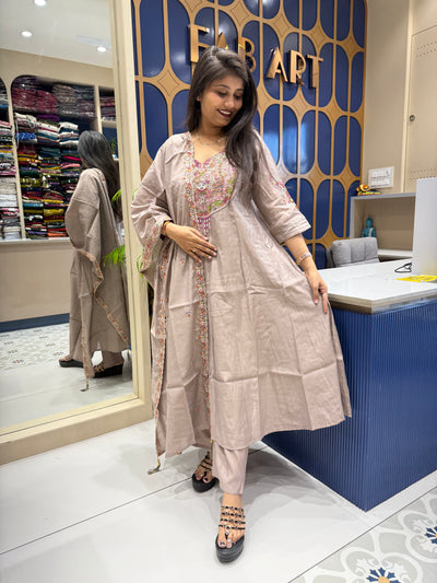 Shrinathji Heavy Dress: 0065