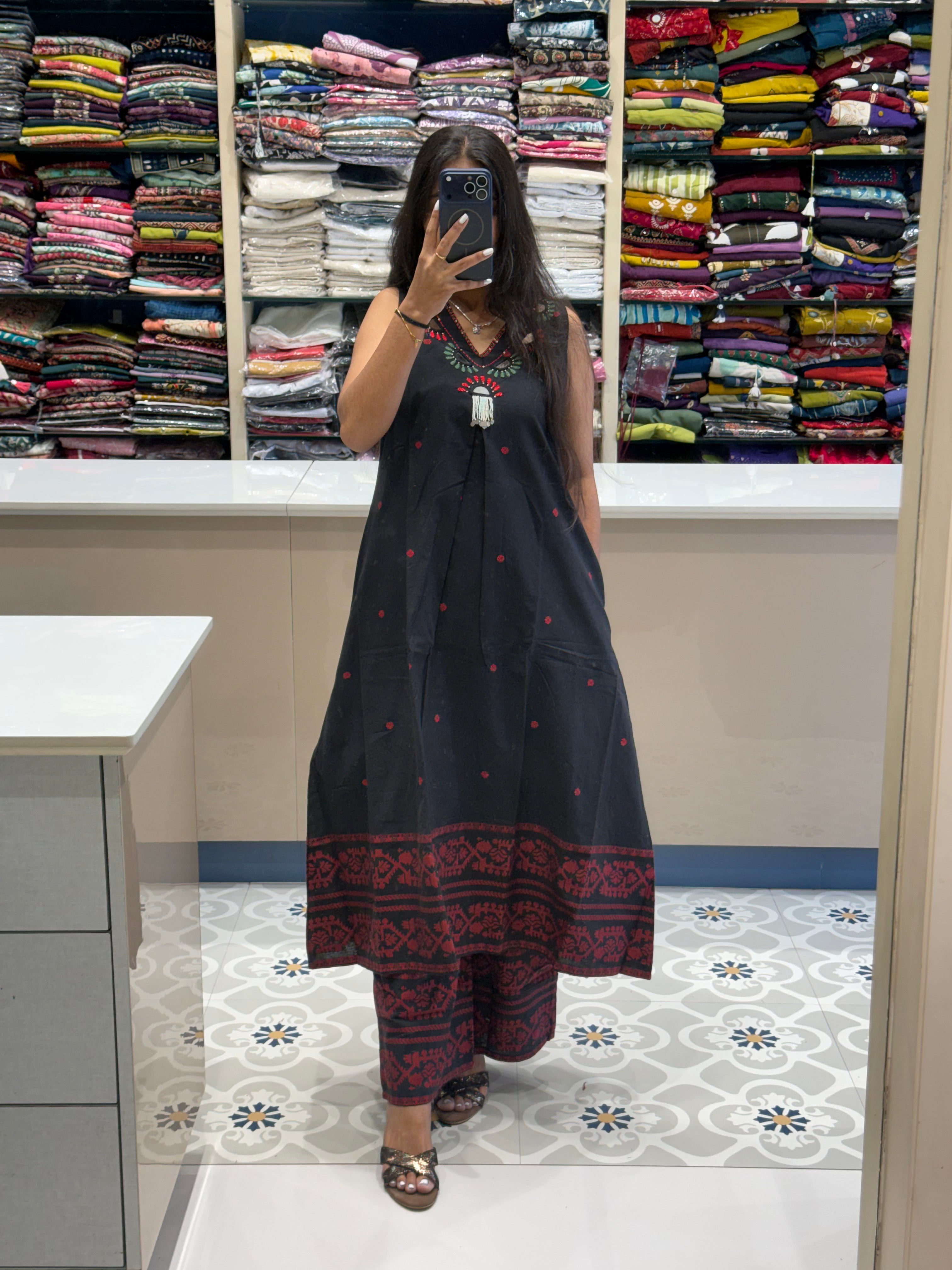 Jamdani Two-Piece: 0074