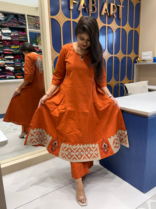 Applic Anarkali Pair: 0126