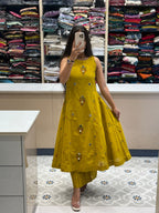 Stylish Three-Piece: 0116