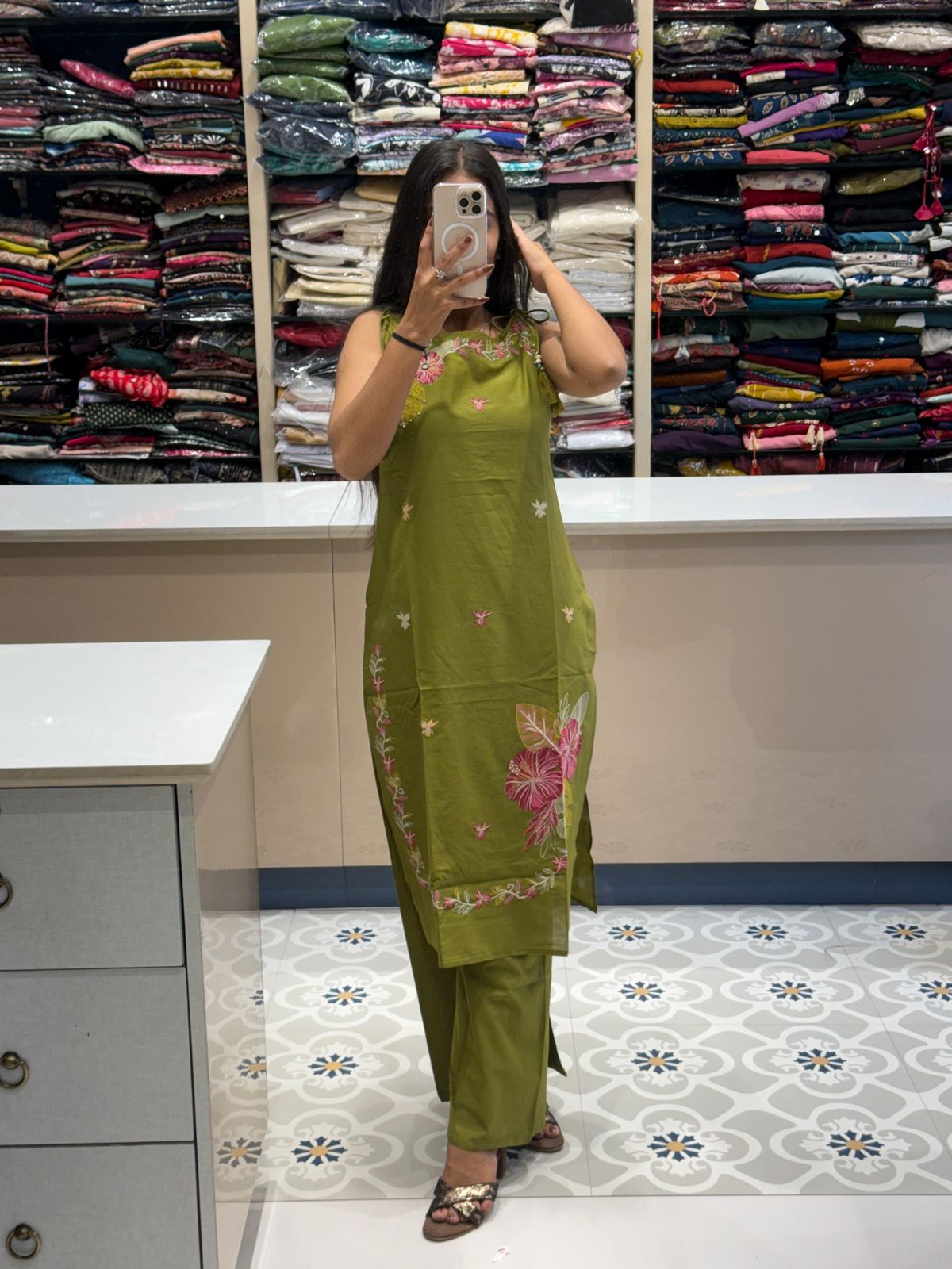 Floral Spaghetti Dress: 0122