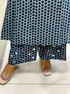 Stylish Pair: 281